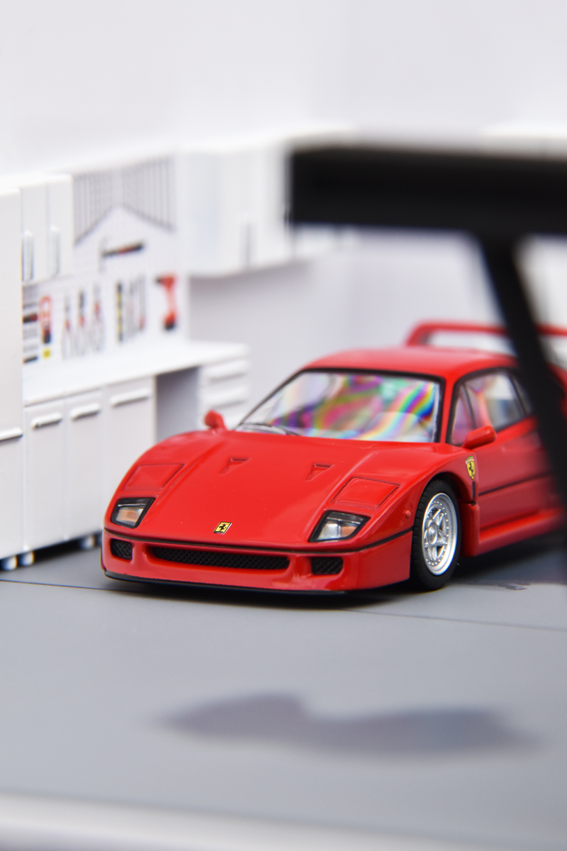 Illustration for article titled The Mona Lisa: Tomica Limited Vintage F40 /// Ferrari Friday